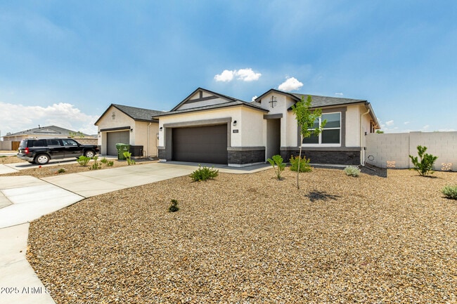 Photo - 103 S Collier Ln