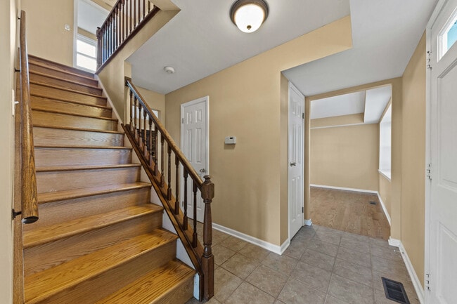 1121 Belmar Ln