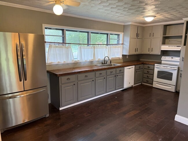 Photo - 918 Grant St