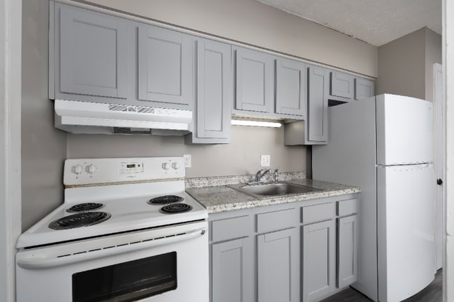 Photo - 4600 Winston Ave Unit 11