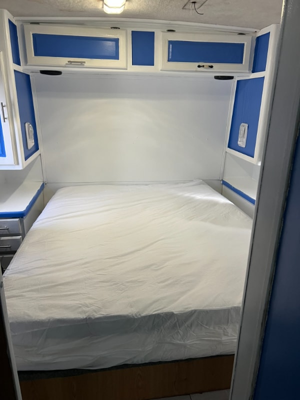 Photo - 7131 Taft St