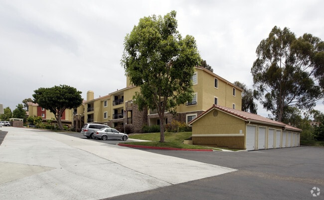 Building Photo - Overlook at Bernardo Heights Rental