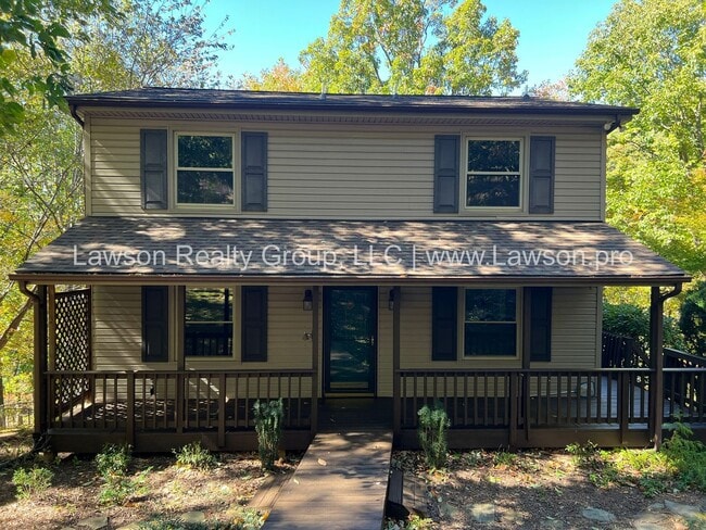 Photo - Nature Lover's Paradise in Serene Setting