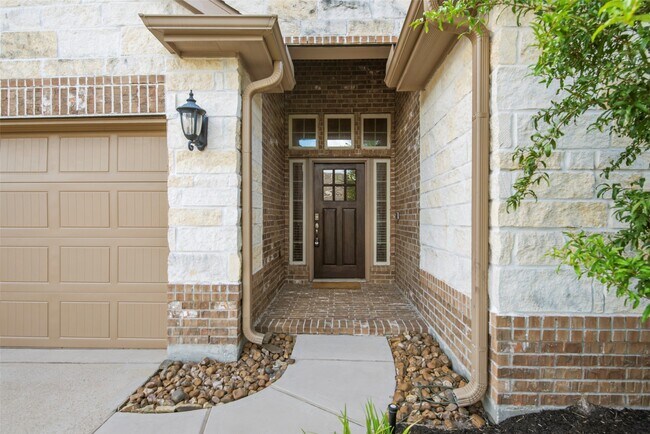 Photo - 5619 S Denham Ridge Ln