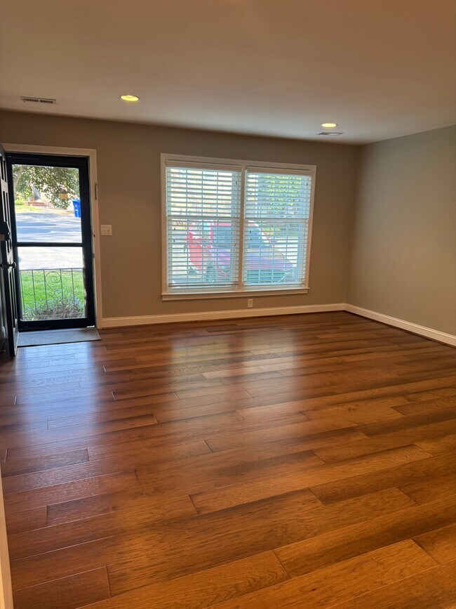 Photo - 608 University Ridge Unit 1B