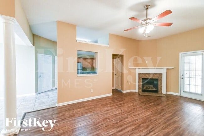 Photo - 852 Parham Cir