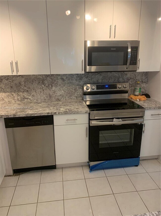 Photo - 14850 Naranja Lakes Blvd Condo Unit B1C