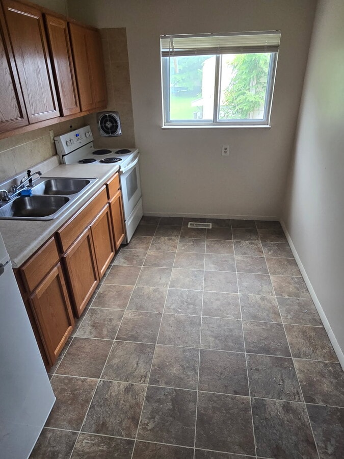 Photo - 1545 W Main St Unidad D