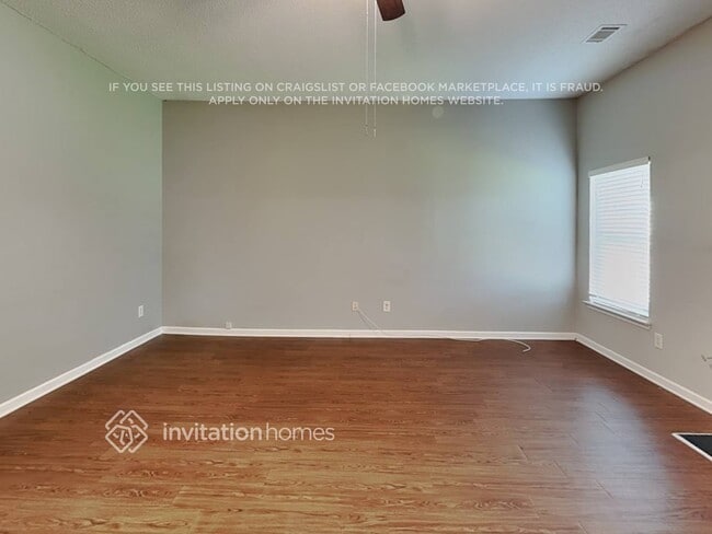 Photo - 4287 Arnolds Mill Overpass