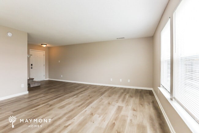 Photo - 6744 Everbloom Ln