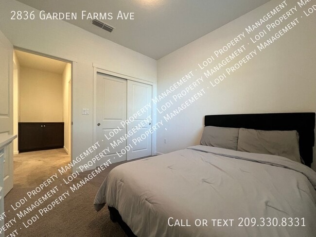 2836 Garden Farms Ave