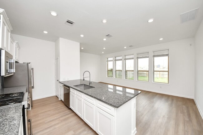 Photo - 22658 Sutherland Bend Ln