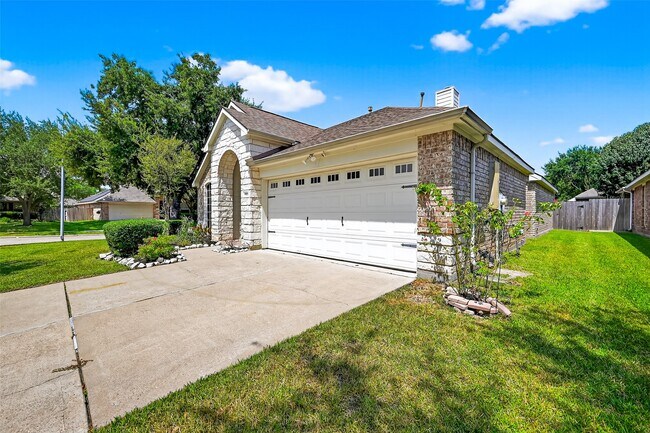 Photo - 4826 Claymill Ct