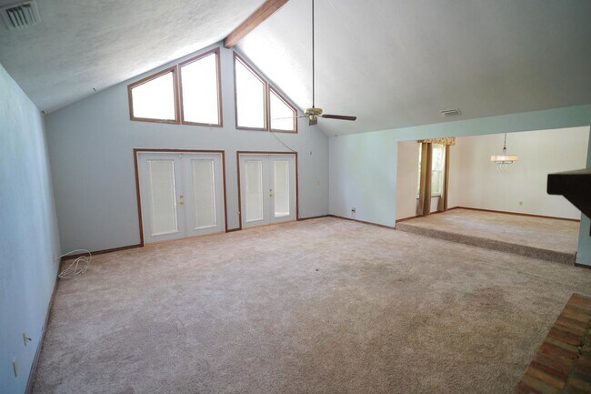 Photo - 1309 Domingo Dr