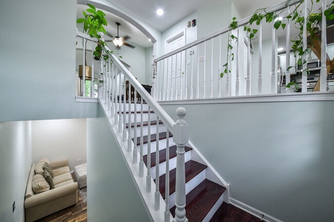 Photo - 3169 Saganashkee Ln