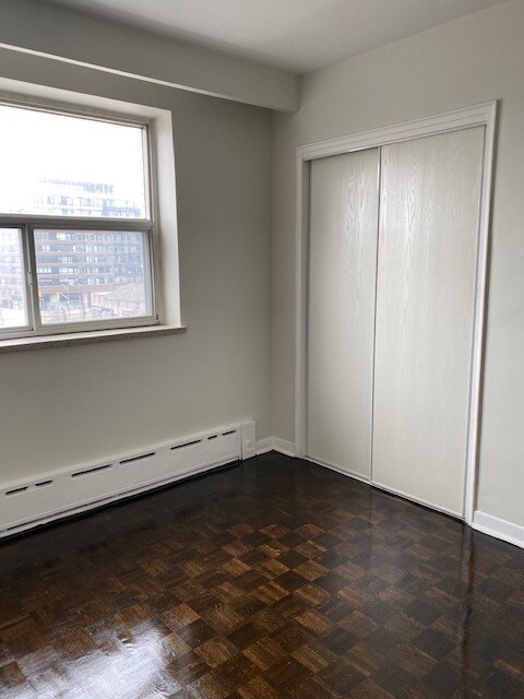 Photo - Beautiful 1 bedroom with Den in Etobicoke waterfront building Unité 39