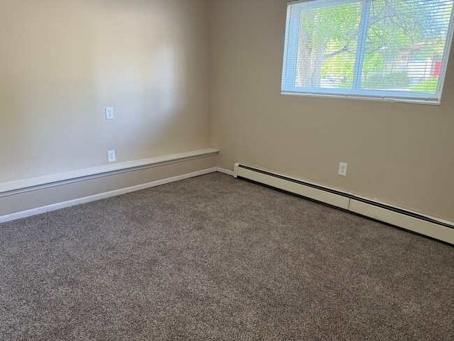 Photo - 4715 Scenic Cir Unit 4