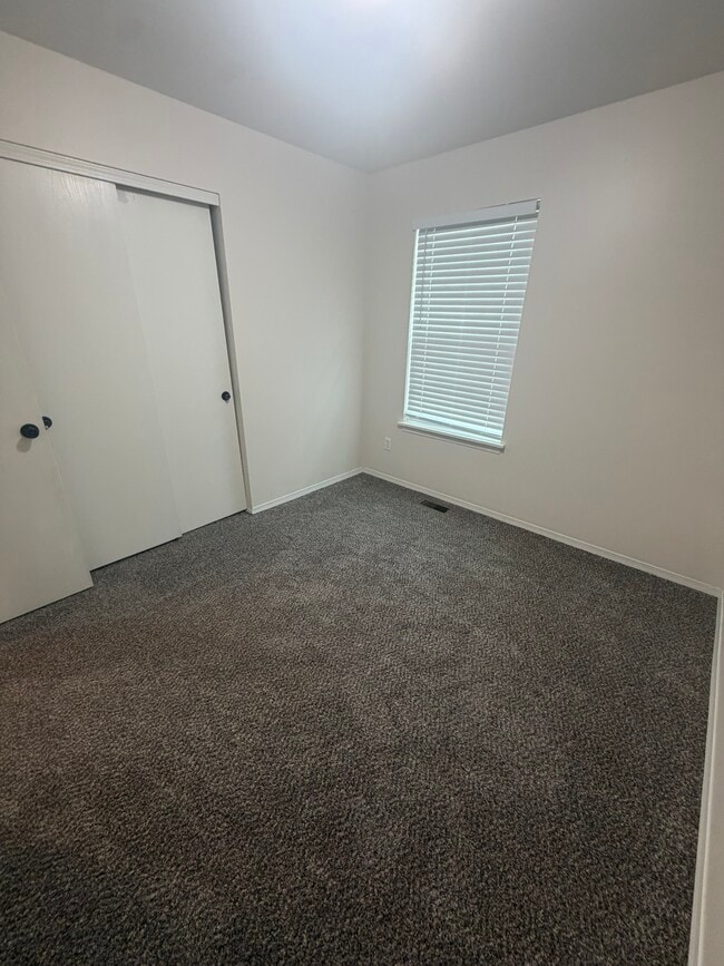 Photo - 2048 Peine Forest Dr