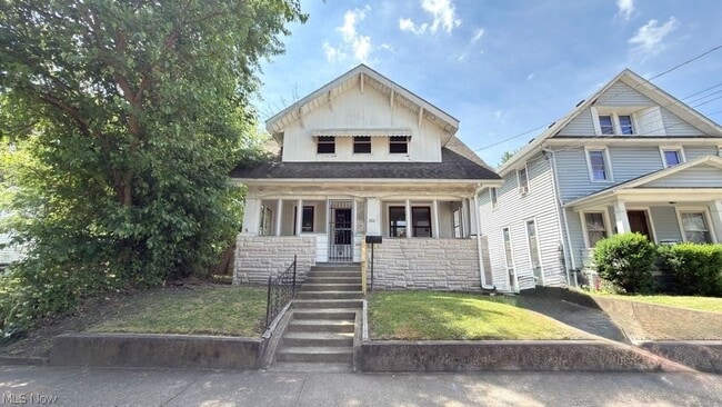 Photo - 200 Jesse Ave