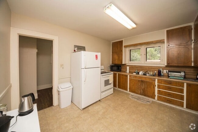 Building Photo - 618 W Myrtle St Unit 618 W Myrtle St Rental