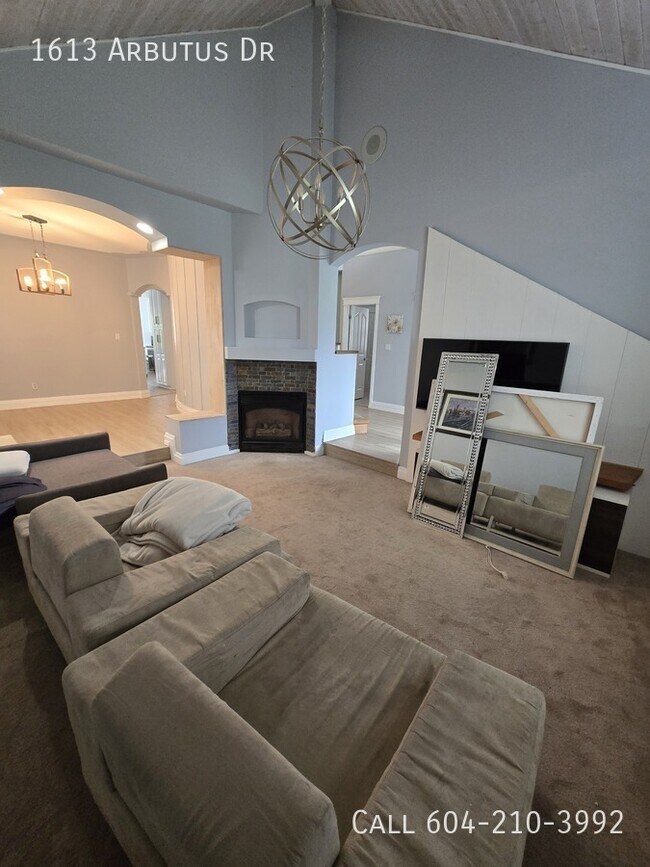 Photo - Spacious Home in Quiet Neighborhood