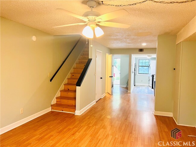Photo - 290 Appleby Dr Condo Unit 263