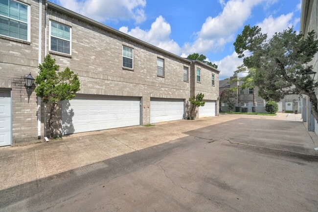 Photo - 6000 Reims Rd Unit 4103