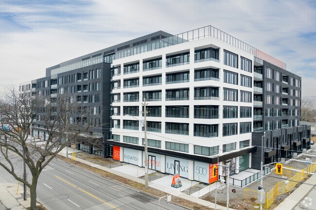 Photo - 500 Upper Wellington