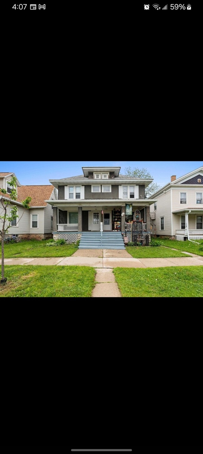Building Photo - 93 Harrison Pl Rental