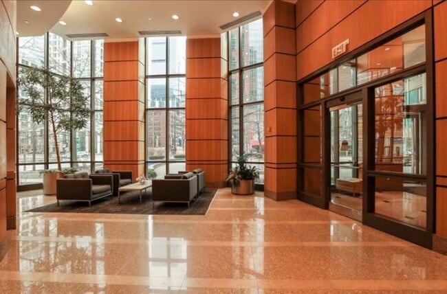 Building Photo - 400 N La Salle Dr Unit 4507