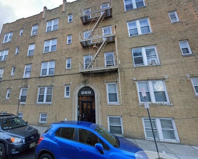 Photo - 269 Jewett Ave Apartment Unit B1