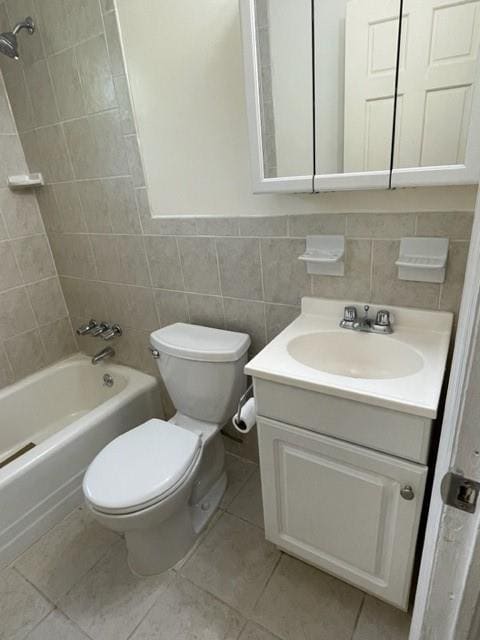 Photo - 672 Clifton Rd SE