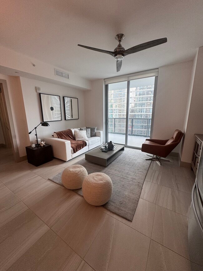 Photo - 564 SW 2nd St Unit A3