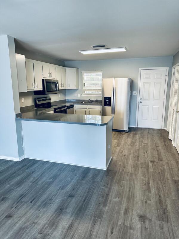 Photo - 6722 Van Buren St