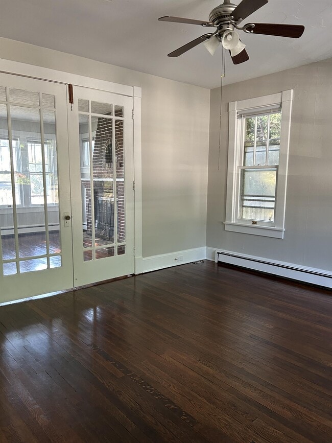 Photo - 1731 Valley Ave