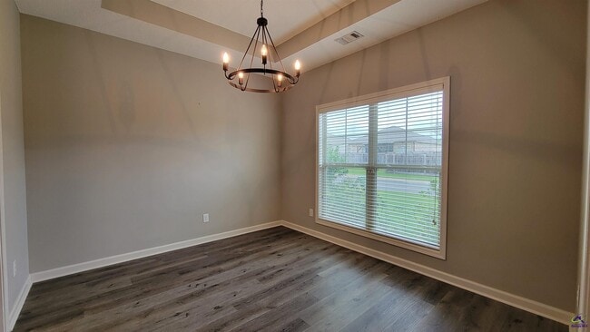 Photo - 106 Hay Bale Wy