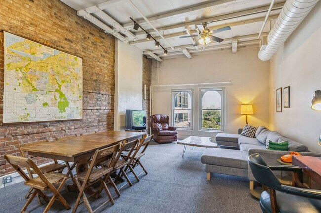 Photo - 2078 W 25th St Unit SI ID1593899P