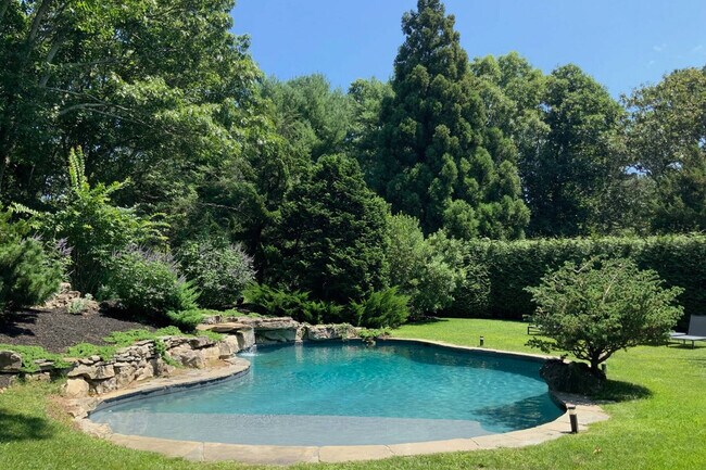 Photo - 27 Marion Ln