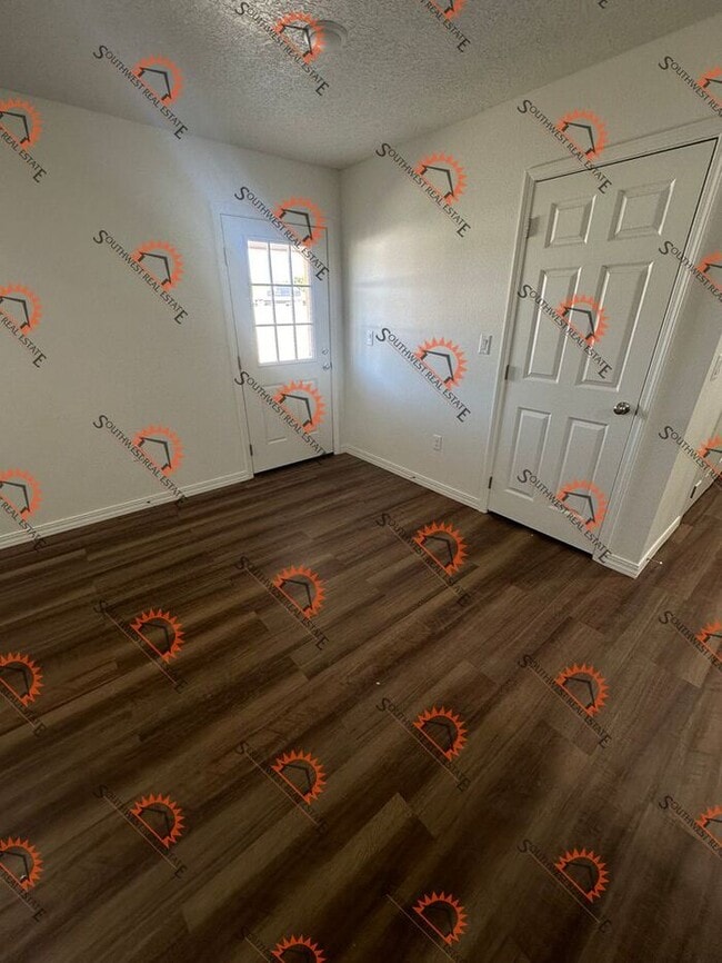 Photo - Spacious 2 bedroom 2 bath Duplex.