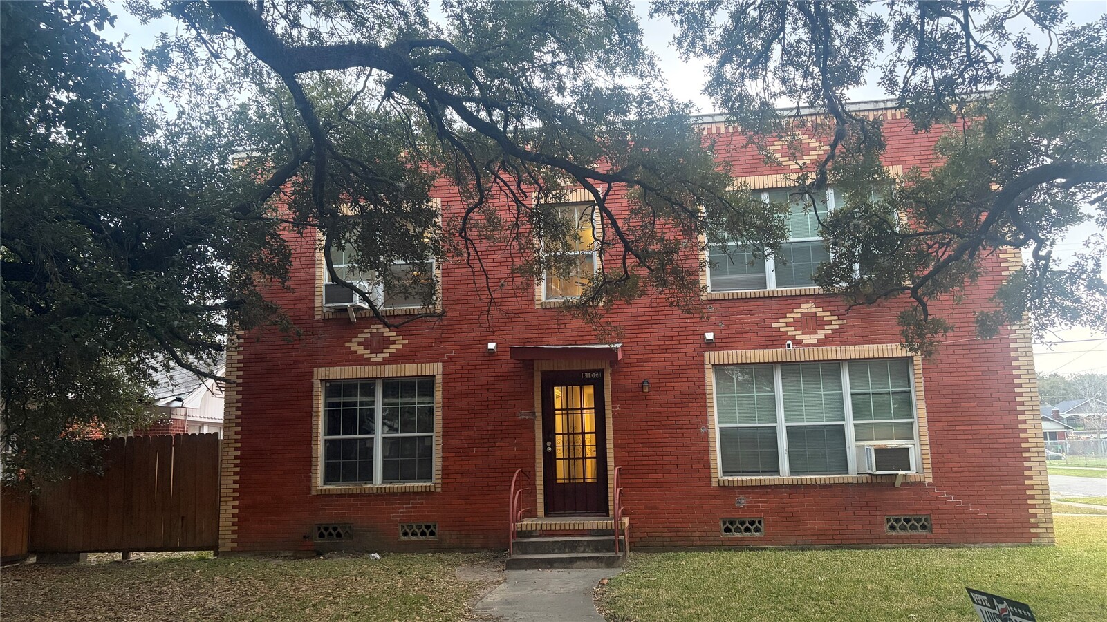Photo - 4302 Polk St Unit 8