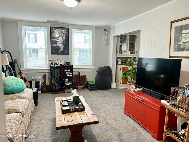 Photo - 500 Main St Unidad Upper Front