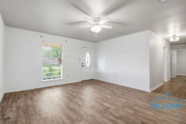 Photo - 1601 Lewis Ave