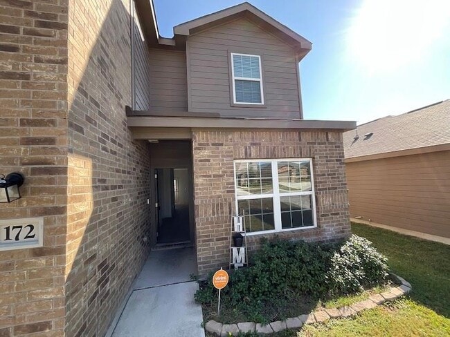 Photo - 172 Allington Cir