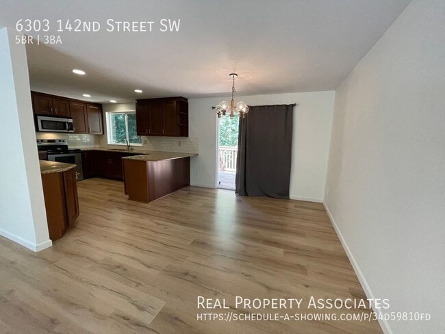 Photo - 6303 142nd St SW