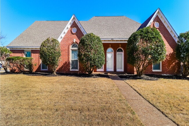 Building Photo - 1806 Lichfield Ct