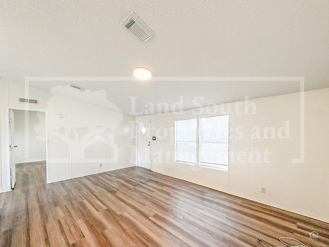 Photo - 4325 Upper Meadow Ridge Ave