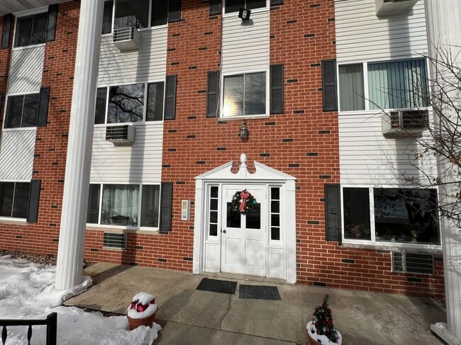 Photo - 255 Elmwood Ave