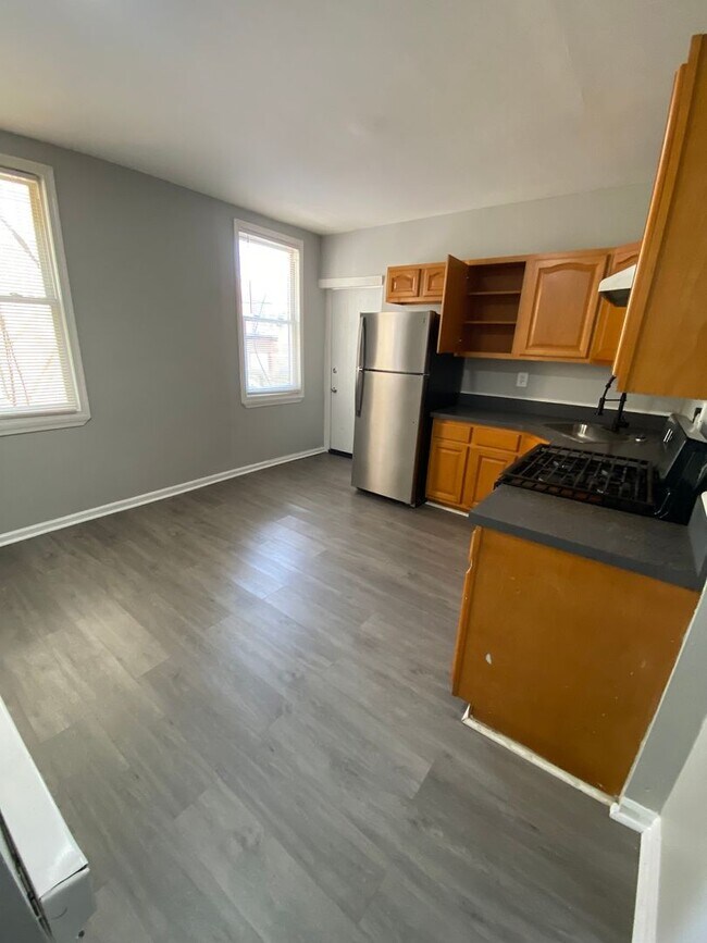 Photo - 1902 S 65th St Unit Apt #A