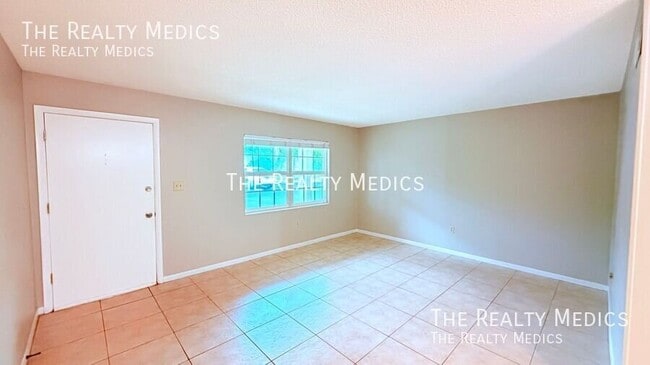 2500 Lee Rd