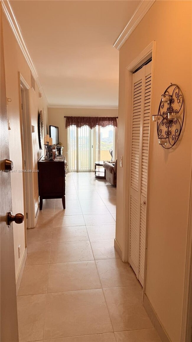 Photo - 900 NE 18th Ave Unit 1109